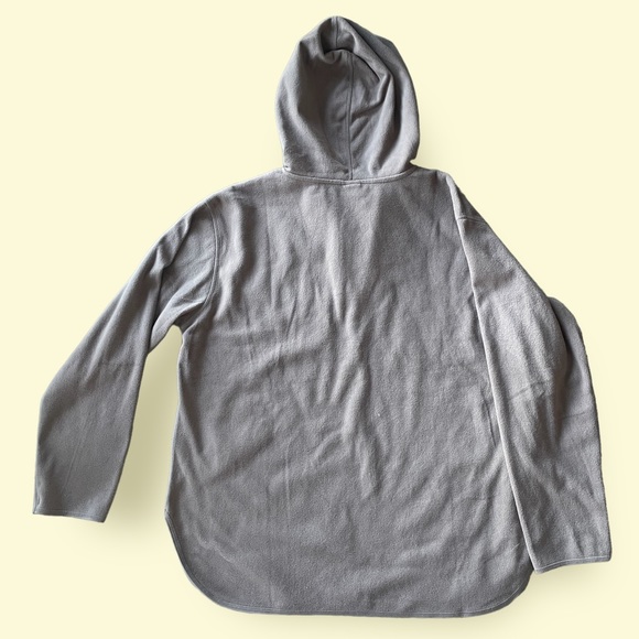 H&M fleece hoodie pullover NWOT - Picture 2 of 3